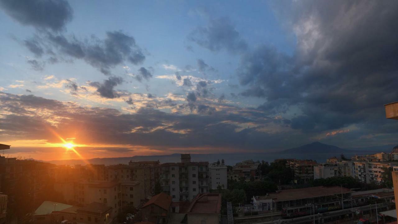 Le Muse Suite Sorrento Bagian luar foto