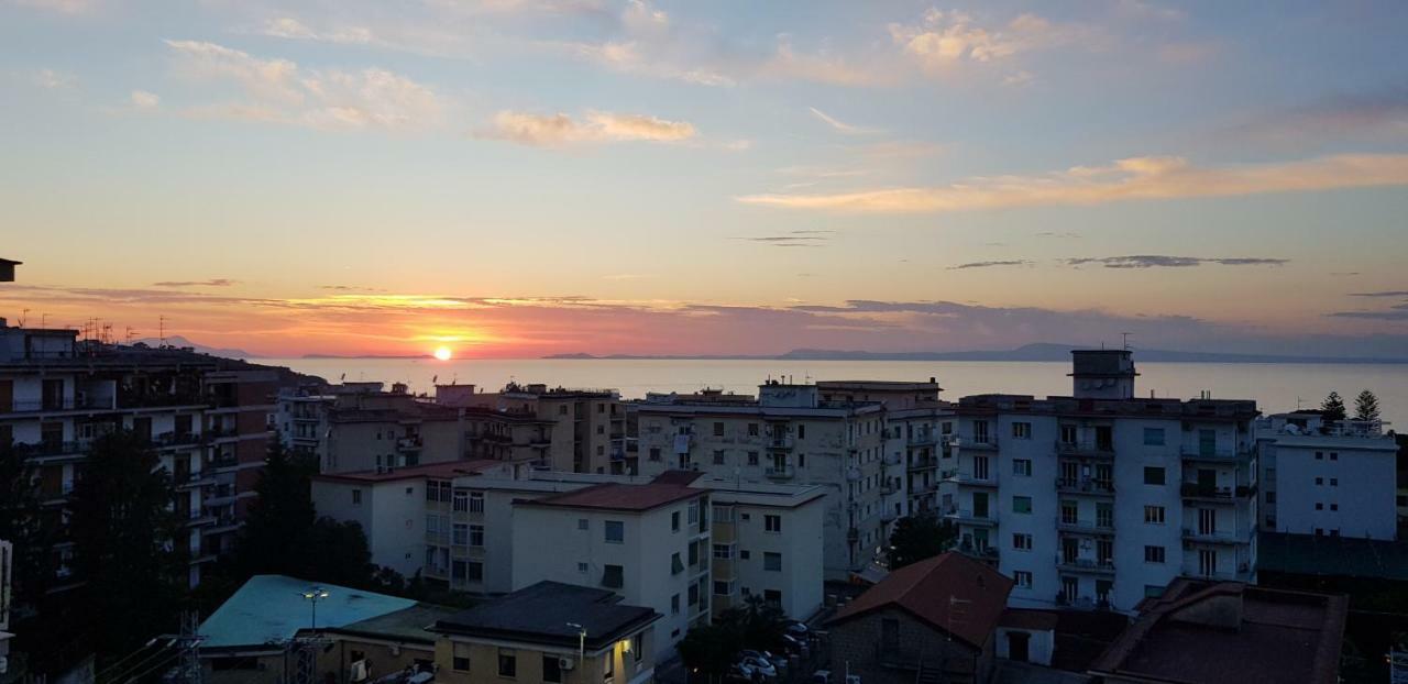 Le Muse Suite Sorrento Bagian luar foto