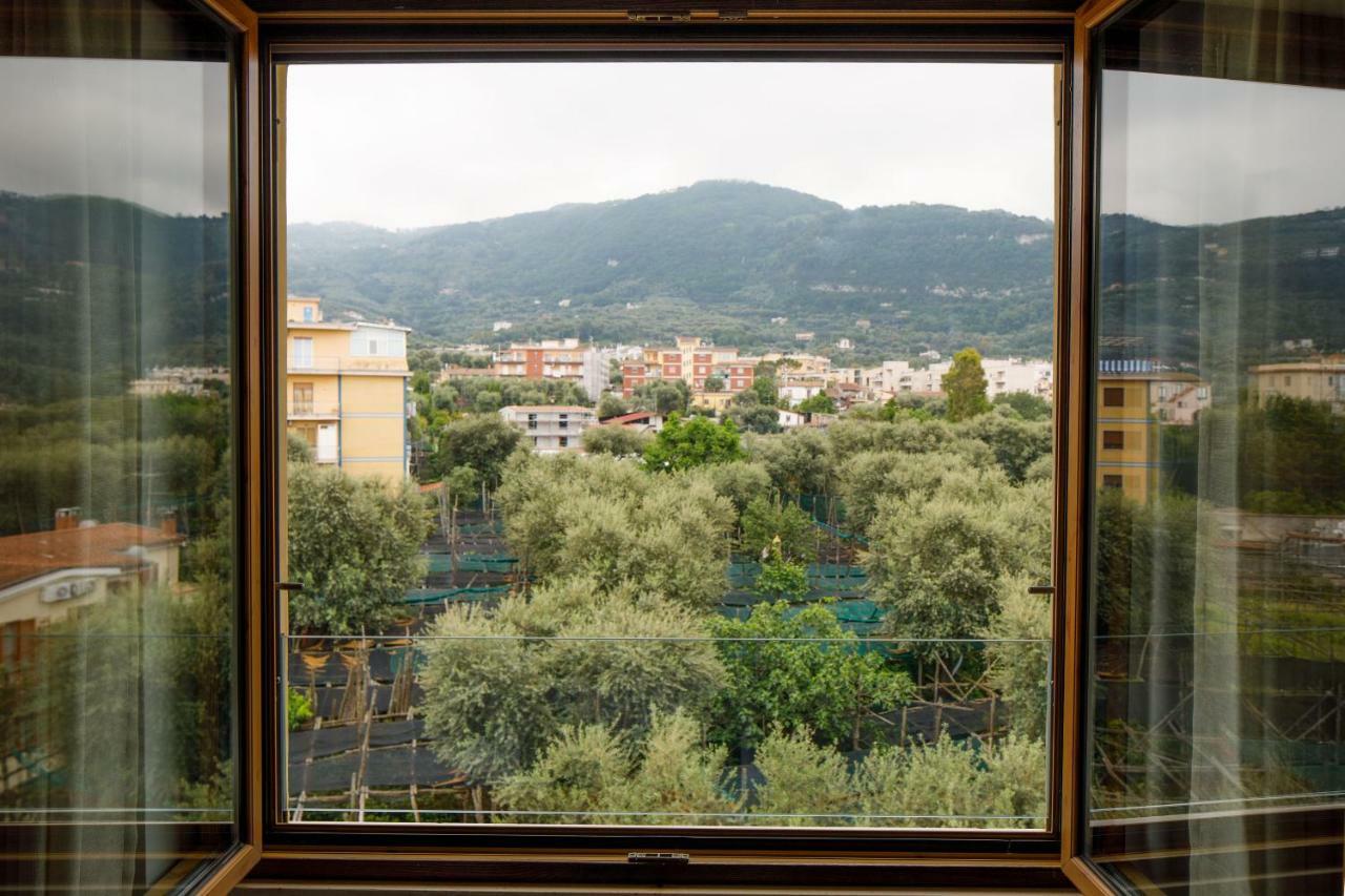 Le Muse Suite Sorrento Bagian luar foto
