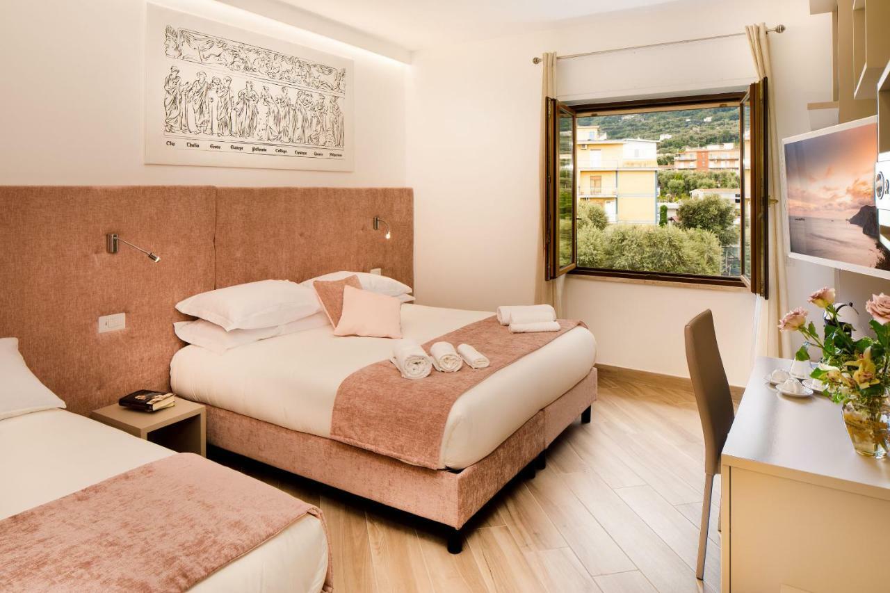 Le Muse Suite Sorrento Bagian luar foto