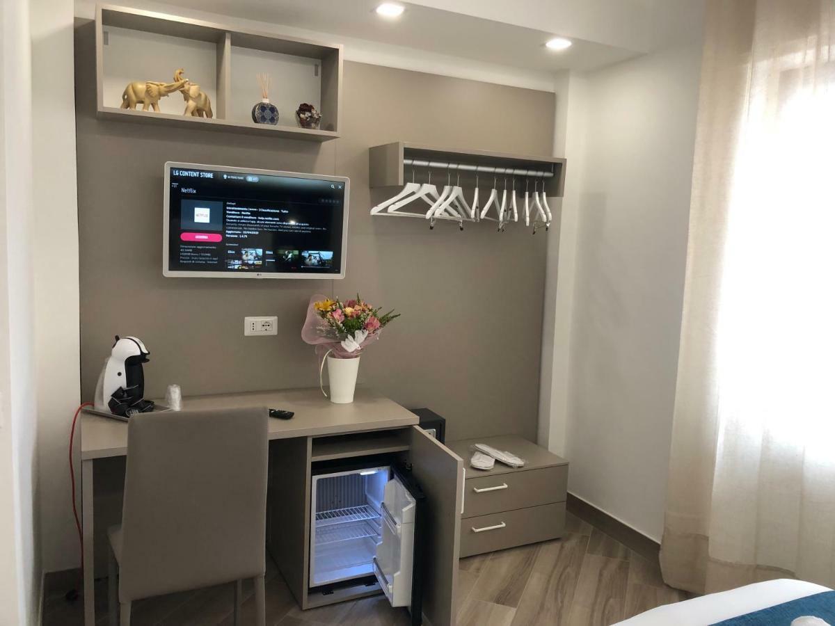 Le Muse Suite Sorrento Bagian luar foto